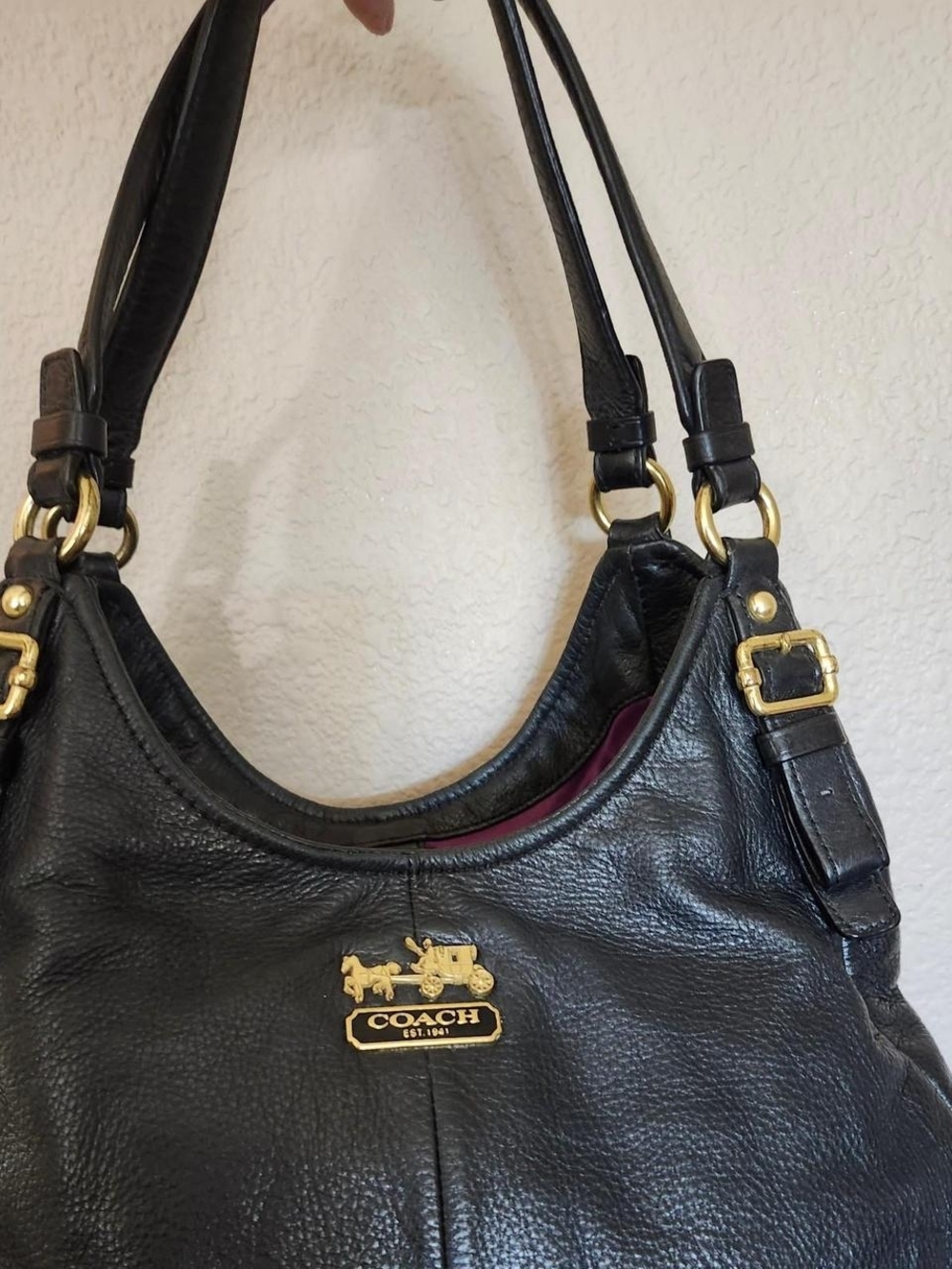 Coach Dark Navy Leather Shoulder Bag with Gold Hardware - Picture 2 of 5